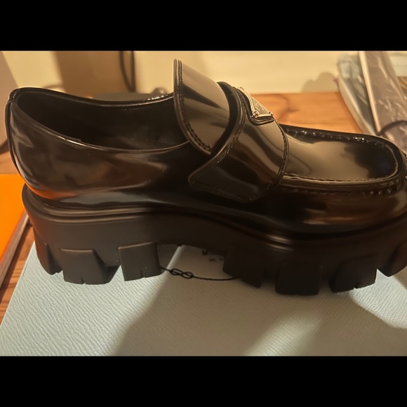 Prada Monolith Loafers brand new - Picture 5 of 5